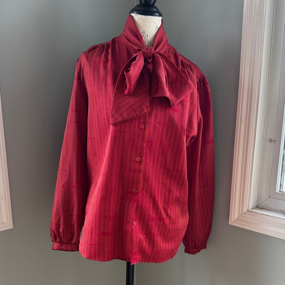 Laura Mae red striped bow‎ poly button-down secretary blouse EVC large